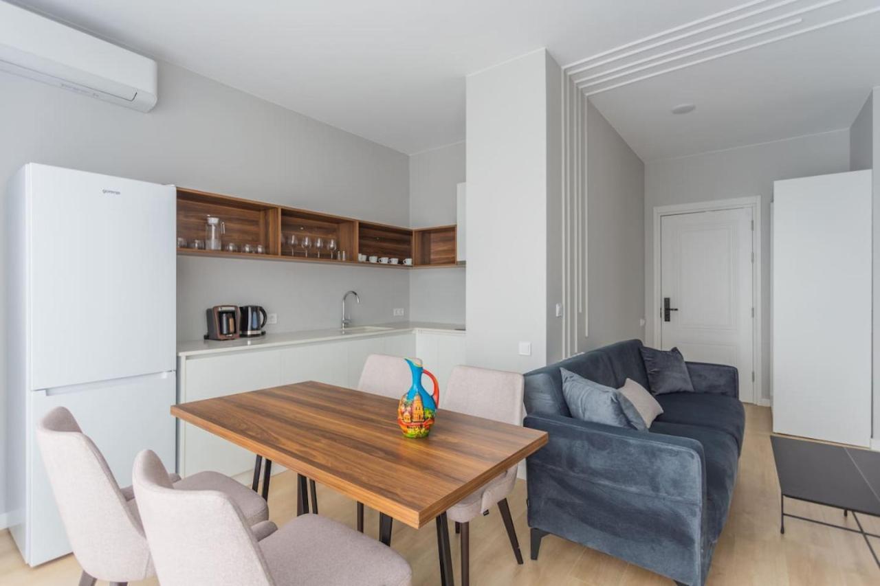 באטומי Nova Concierge Aparthotel מראה חיצוני תמונה