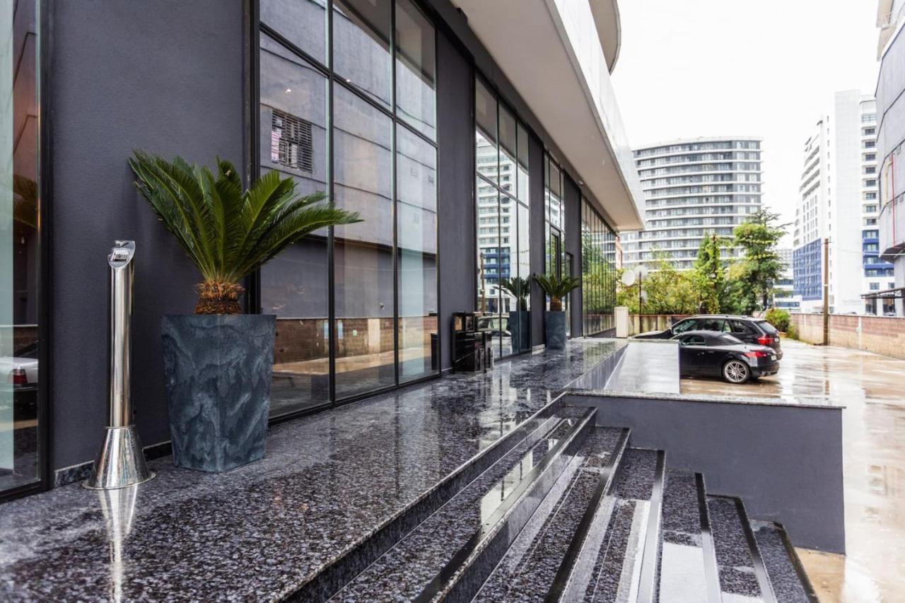 באטומי Nova Concierge Aparthotel מראה חיצוני תמונה