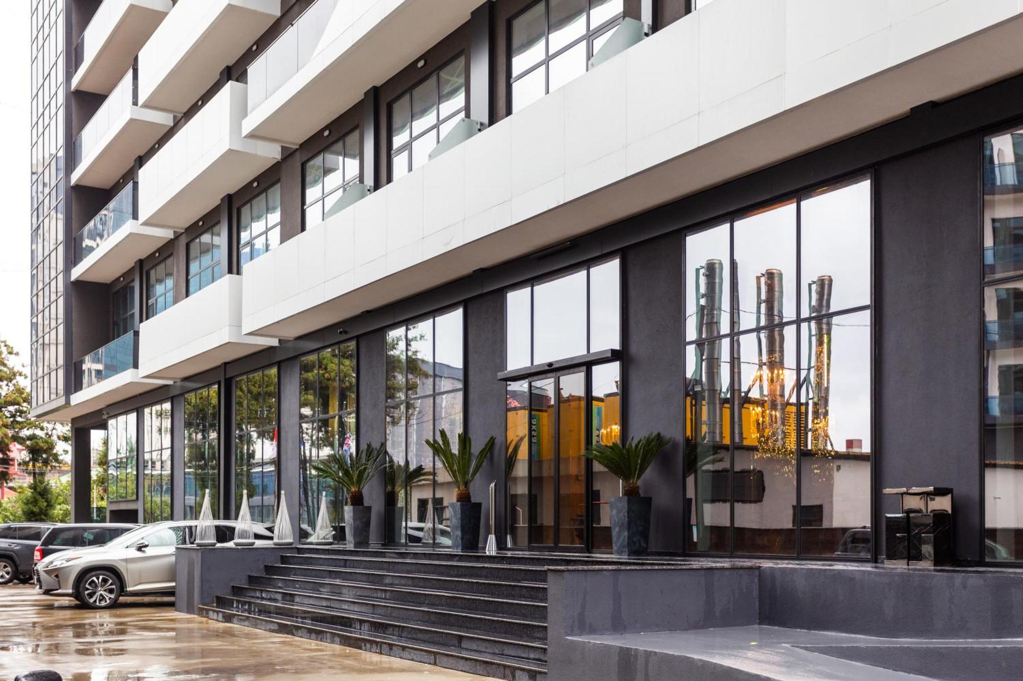 באטומי Nova Concierge Aparthotel מראה חיצוני תמונה