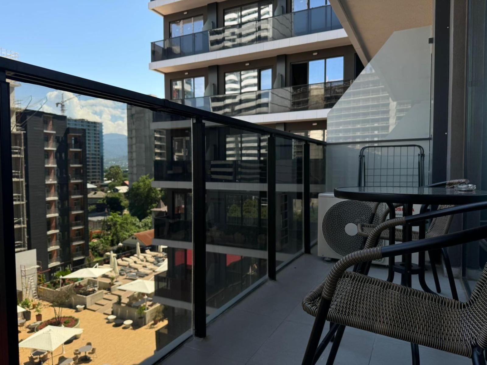 באטומי Nova Concierge Aparthotel מראה חיצוני תמונה